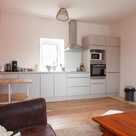 Immeuble De 3 Appartements Avec Cour Interieure เบรสต์ ภายนอก รูปภาพ