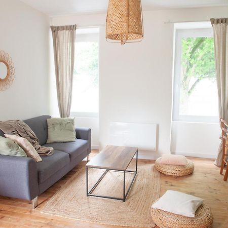 Immeuble De 3 Appartements Avec Cour Interieure เบรสต์ ภายนอก รูปภาพ