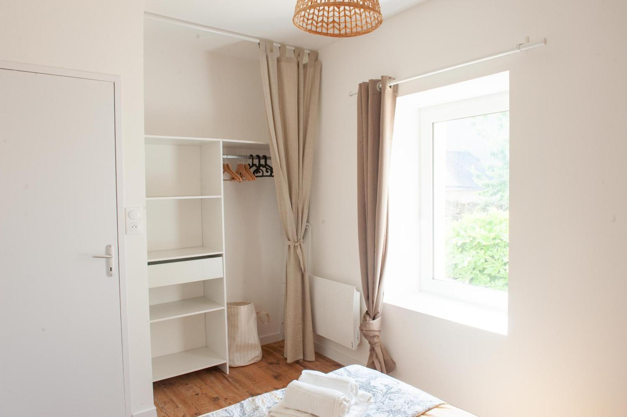 Immeuble De 3 Appartements Avec Cour Interieure เบรสต์ ภายนอก รูปภาพ
