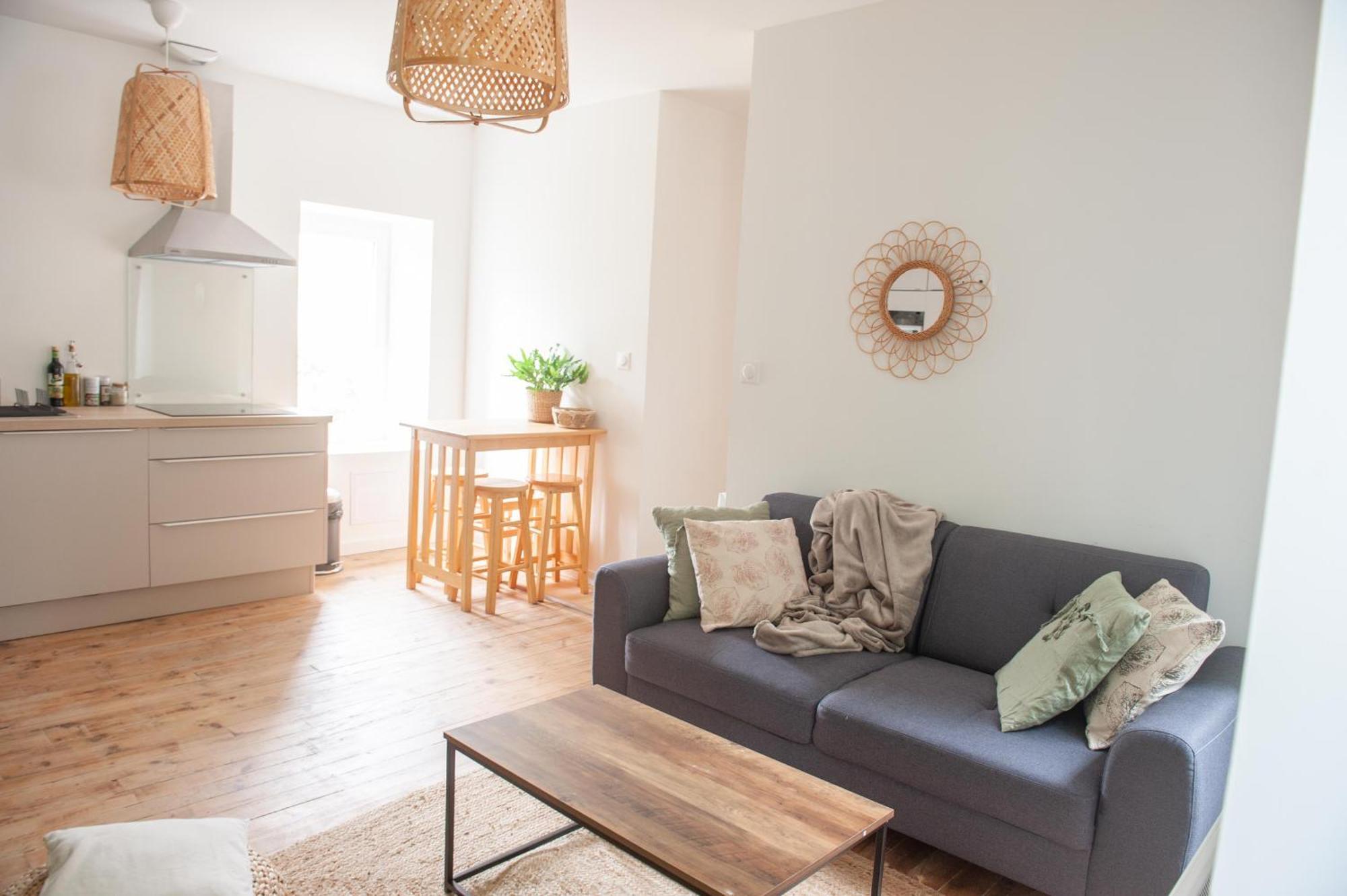 Immeuble De 3 Appartements Avec Cour Interieure เบรสต์ ห้อง รูปภาพ